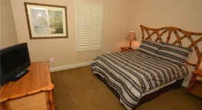 RedAwning Calabria Avenue Holiday home 2 - Image 4