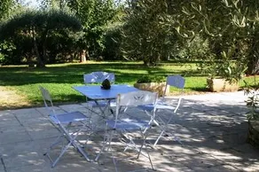 Le Domaine des Maladières - Image 4