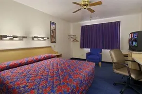 Tranquilla Inn - Image 3