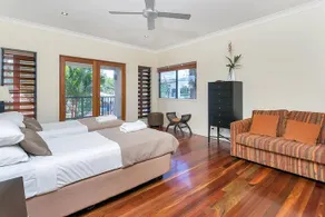 Clifton Beach Holiday Villas - Image 3