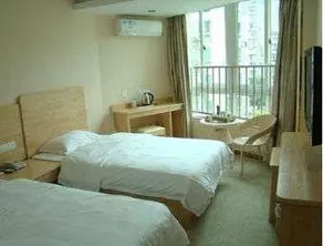 Super 8 Hotel (Fuzhou Jinshan Rongcheng Plaza) - Image 3