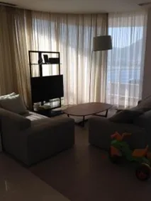 Luxury apartment in Dukley gardens - Image 4