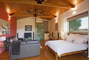Mapua Hills Bed & Breakfast - Image 3