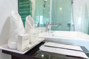 Phanhin Regent Executive Residence - Image 4