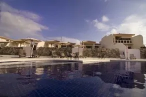 Island Terrace Neela - Image 3