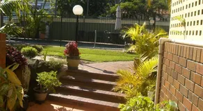 Sorrento Seaside Holiday Apartments - Image 4