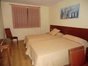Hotel Naval do Espiño - Image 4