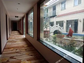 Mingrui Hotel - Image 3