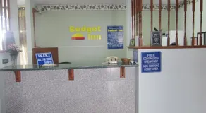 Budget Inn Batavia - Image 4