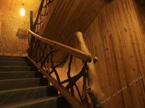 InYue Holiday Hotel - Image 3