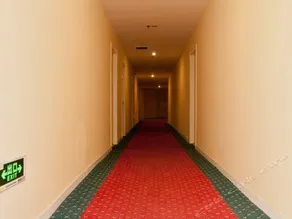 Huayi Hotel (Zouping Huangshan Er Road) - Image 3