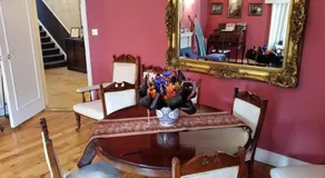 Aaron Court B&B - Image 5