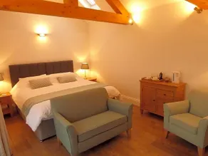 The Old Potting Shed - Image 4