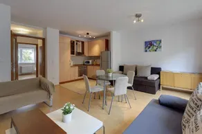 Hold On Apartment - Image 3