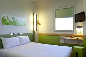 Ibis budget Zaragoza - Image 2