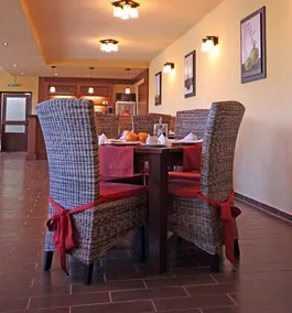 Hotel Relax Inn - Image 5