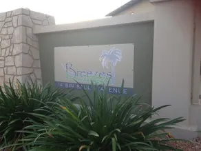 Breezes Apartments - Image 2