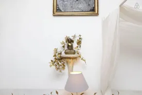Bed and Beige - Image 4