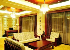 Harmonious Dunpu Hotel - Image 2