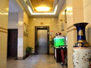 YINHONG HOTEL - Image 3