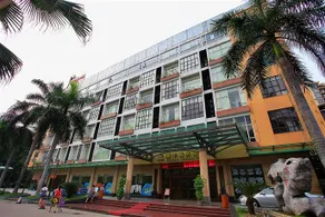 Yingfeng Hotel Guangzhou - Image 2