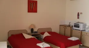 Highlander Guest House And Bar - Image 4