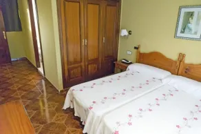 Hotel San Pedro - Image 4