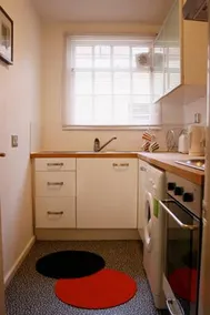 Clarendon Apartments - Image 5