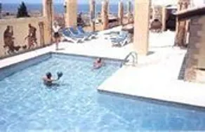Roman II Boutique Hotel - Image 4