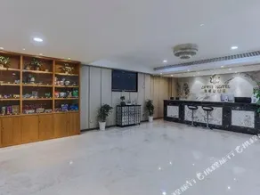 Kewis Hotel - Image 3