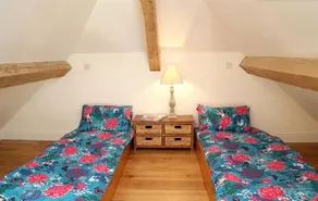 Riverside Cottage Barton Stacey - Image 4