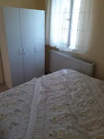 Bas House - Image 4