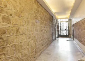 Apartament Colon Bcn 130 mts 2 Dormitorios Port Vell - Image 2