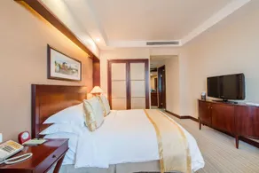 Grace Hotel Suzhou - Image 2