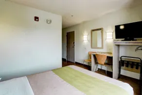 Motel 6 Denver East - Aurora - Image 4