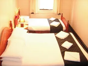 Bridge House - Image 3