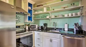 Jensen Beach Home w/Hot Tub & Beachfront Tiki Hut - Image 2
