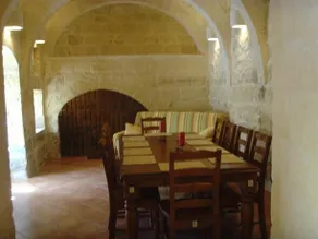 Saint John Farmhouse - Image 5