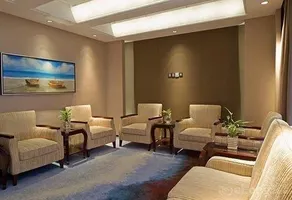 Bavaria City Hotel Beihai - Image 3