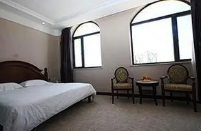 Royal Seaview Holiday Hotel - Image 2