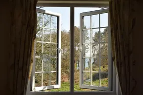 Lady Emma's Cottage - Image 3