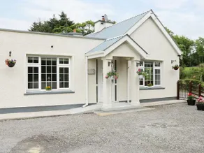 Hawthorn Hideaway Manorhamilton - Image 1