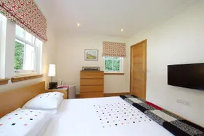 Greenlees Lodge - Image 4