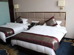 Fuzhou Linchuan Talent International Hotel - Image 3