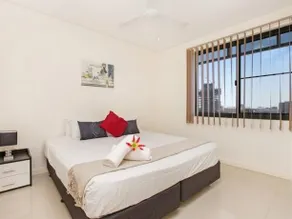 Eagles Nest Waterfront Retreat - Image 4