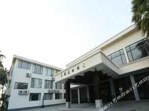 Nanwan Monkey Islet Tianlang Holiday Hotel - Image 3