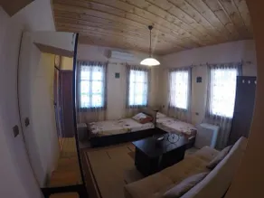Alex Guest House Nesebar - Image 4