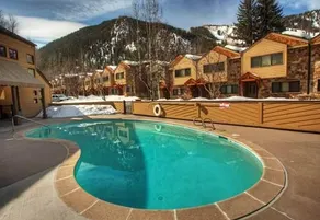Chateau Aspen Condominiums - Image 4