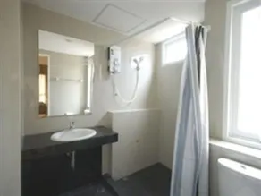 J Park Residence - Image 4