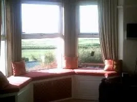 Ballycastle Cottage - Image 2